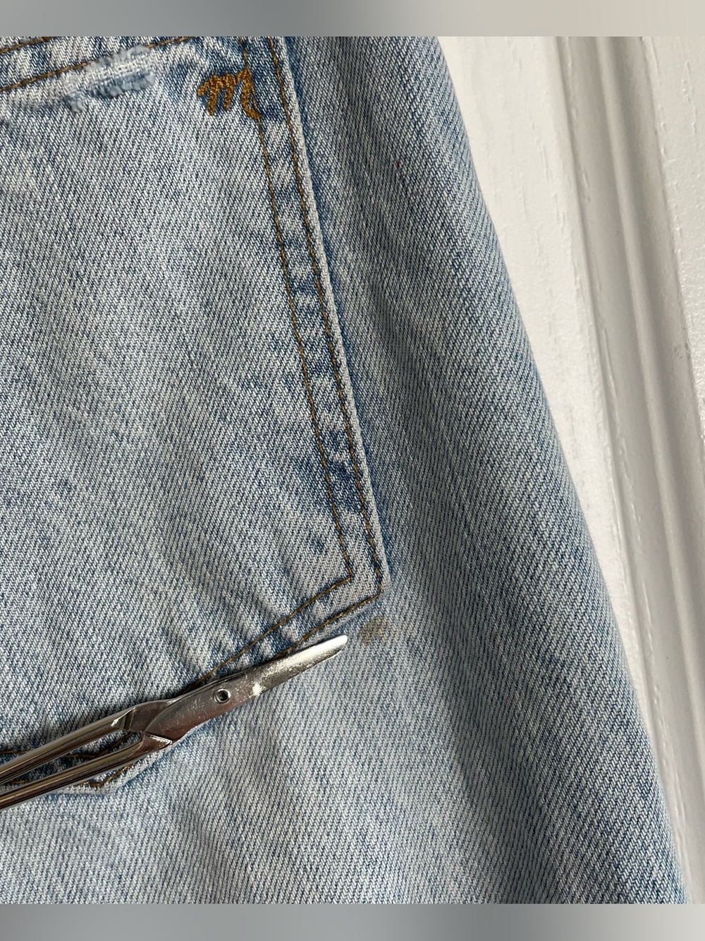 Madewell The Perfect Vintage Jeans Women’s 26 Blue Light Wash Distressed Casual - Picture 10 of 16